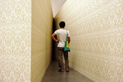When Clothing Stores Are Bursting at the Seams, They Hit the Wall – Literally
